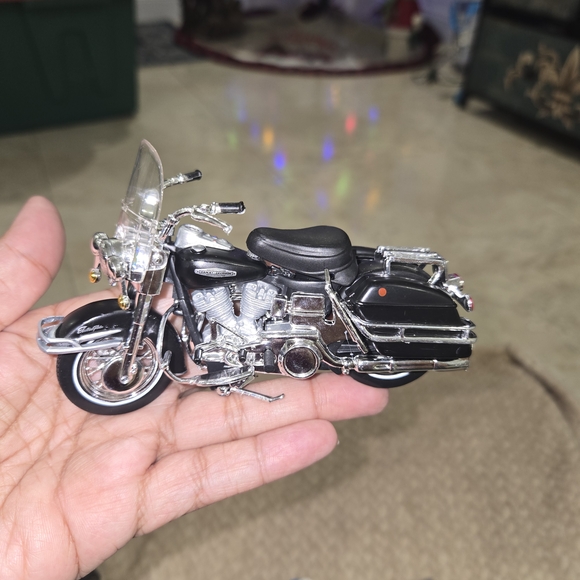 Assorted Kids Toy Set Includes Iron Man, Paw Patrol,Mario Brother And More - Picture 4 of 14